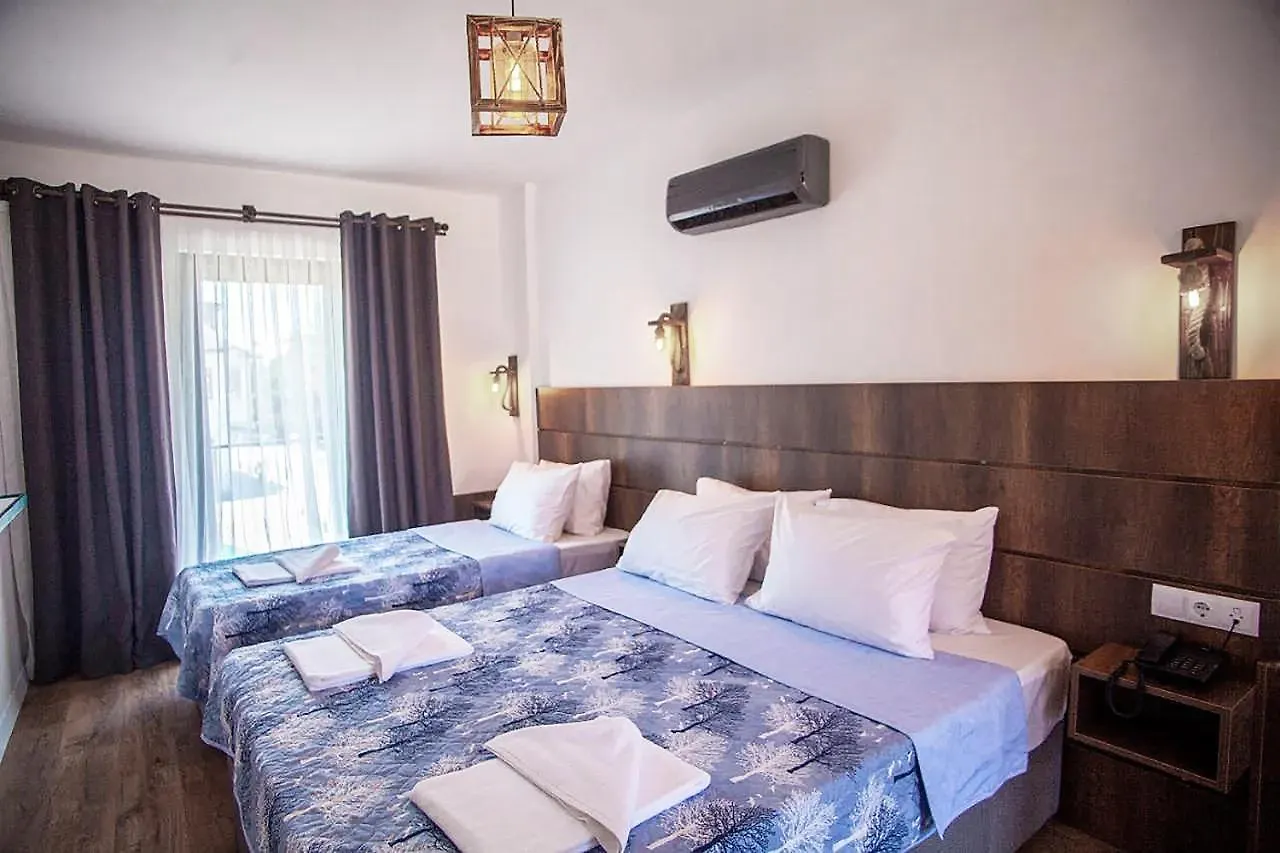 Smyrna Hotel Dalyan 3*,
